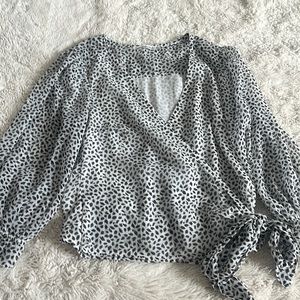 Abercrombie and fitch top